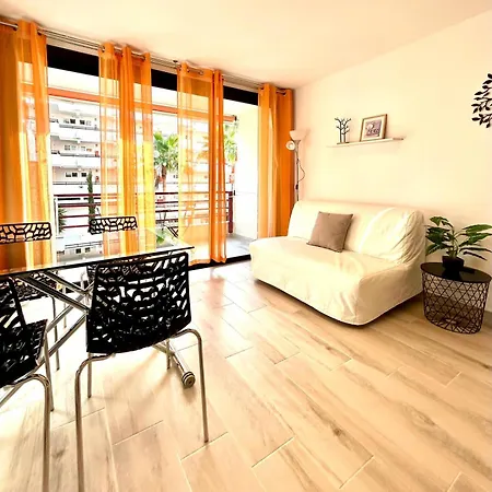 Isla_feliz プラヤ・デ・ラス・アメリカス